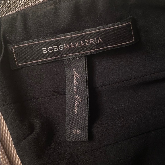 BCBGMAXAZRIA gold and black mesh size 6 dress - Picture 6 of 9